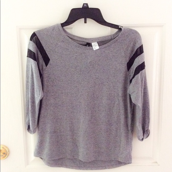 H & M Top with Mesh Sleeves - Picture 1 of 3